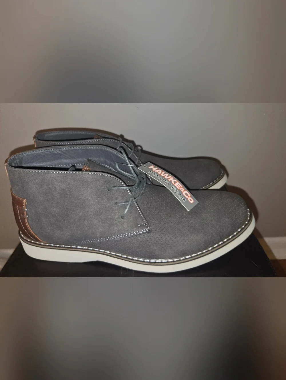 NWT Hawke & Co. 
